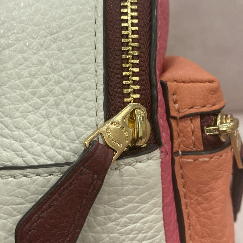 Authentic Coach Backpack Coin purse - Picture 10 of 13